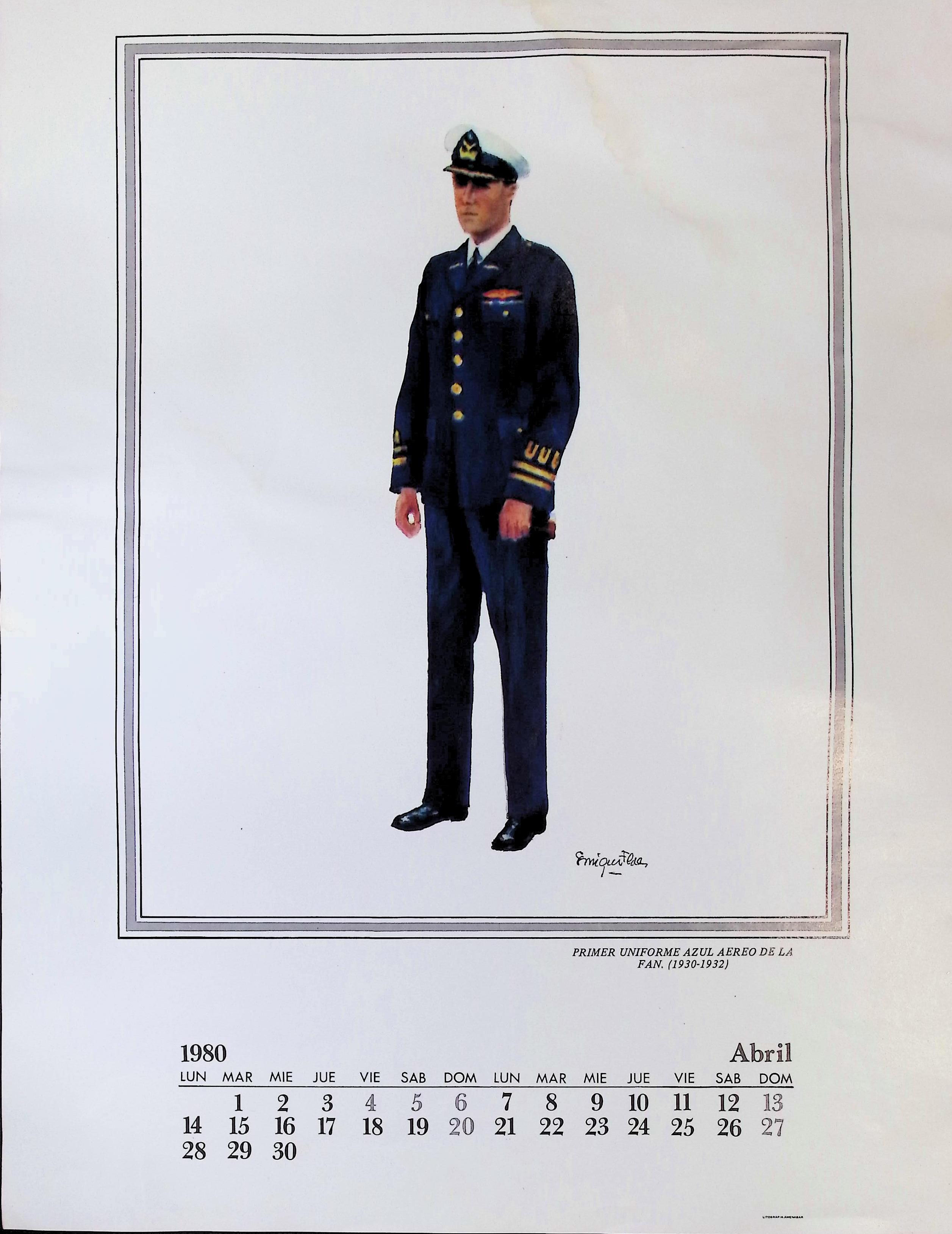 Primer Uniforme Azul Aéreo de la FAN